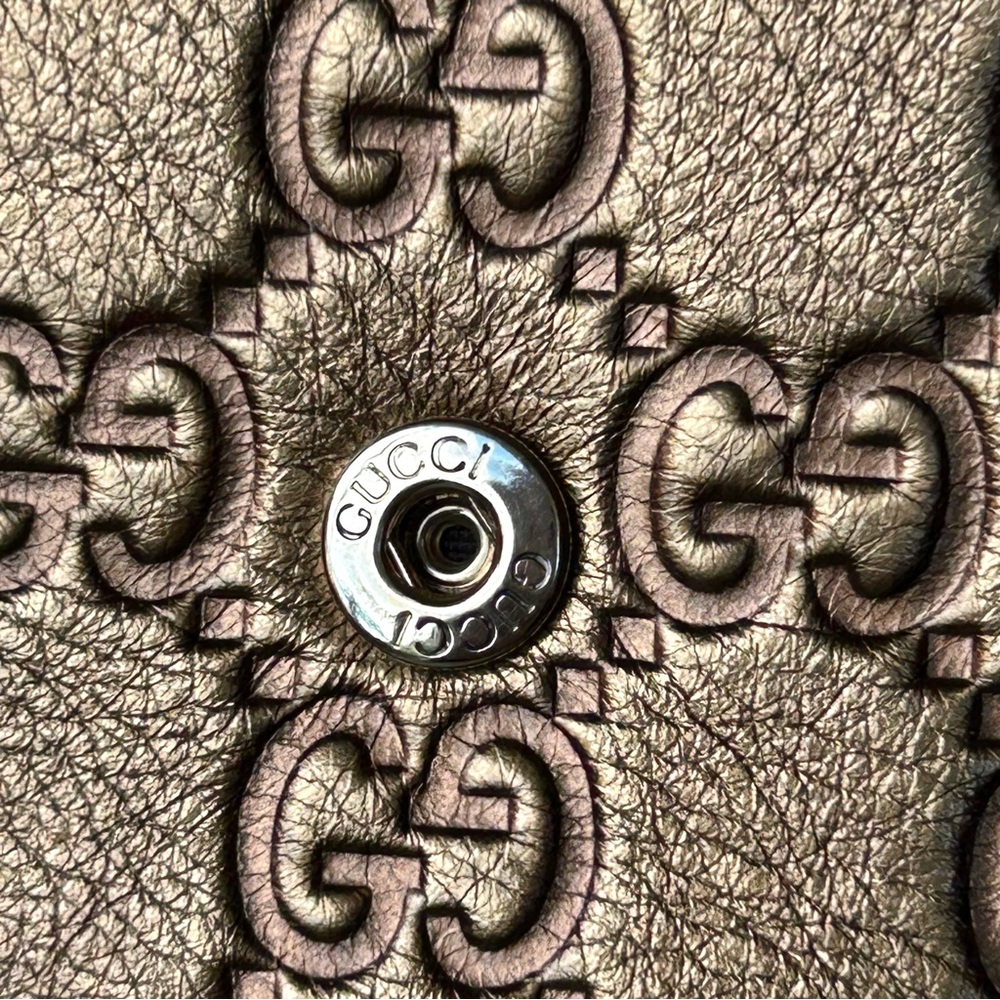 Gucci Wallet Metallic Gold - Picture 15 of 16